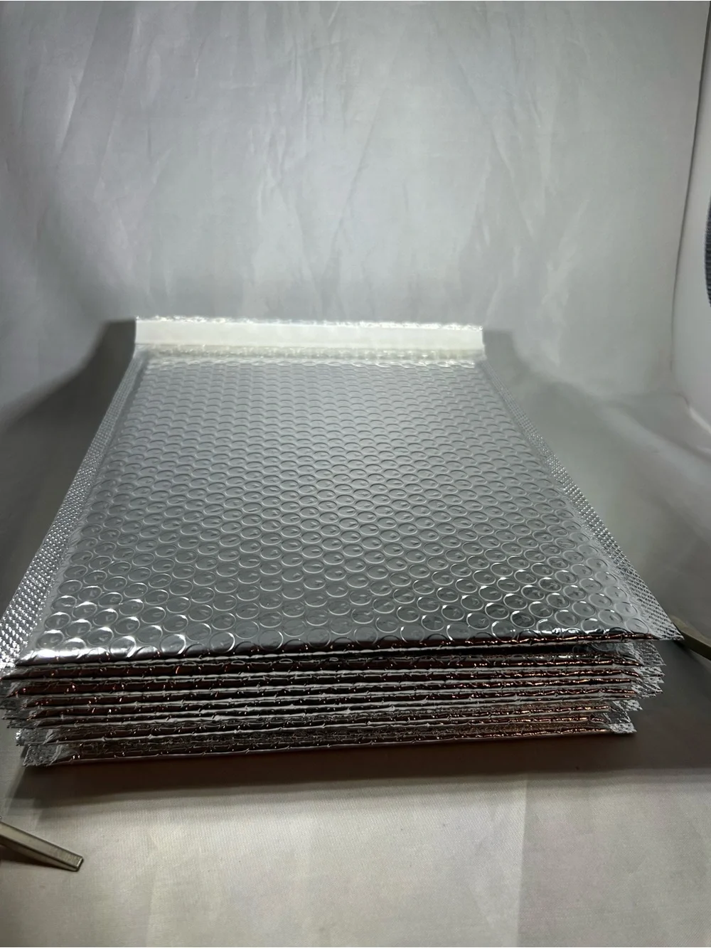 Silver Metallic Bubble Mailers with Self-Seal Closure 8.5 x 12